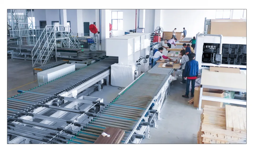 Automatic production line of paper cutter (12)