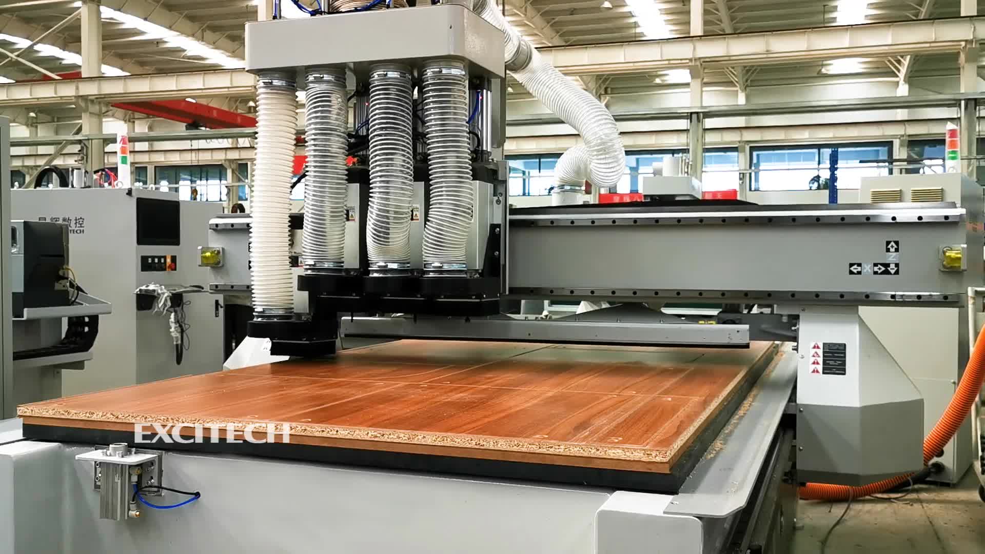 four-head work center cnc machine.mp4-20250113-175759